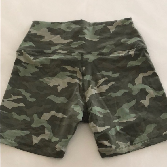 Pink Victoria’s Secret Ultimate shorts - Picture 4 of 4